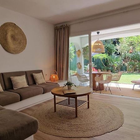 Luxe Studio Met Ruim Terras, Vlak Aan Zee! Sitio de Calahonda Ngoại thất bức ảnh